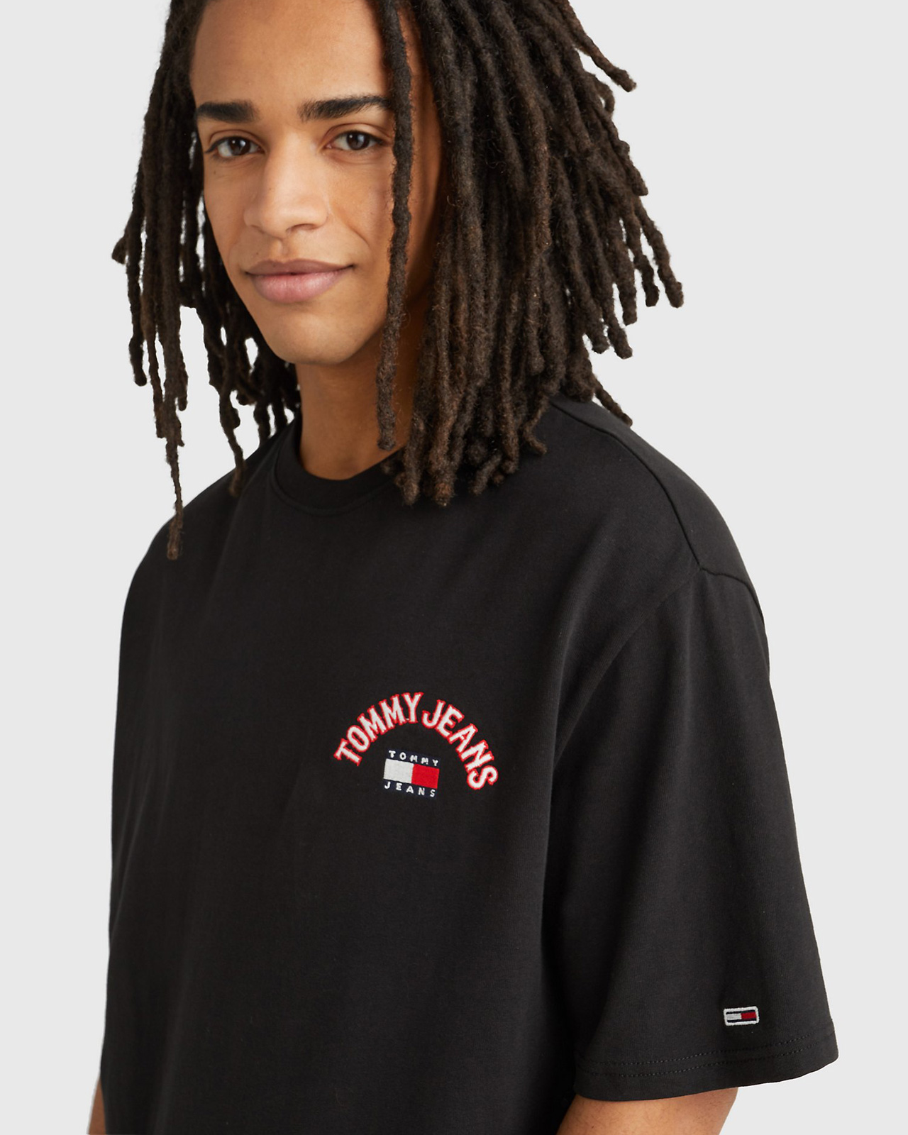 Tommy Jeans modern prep skater black