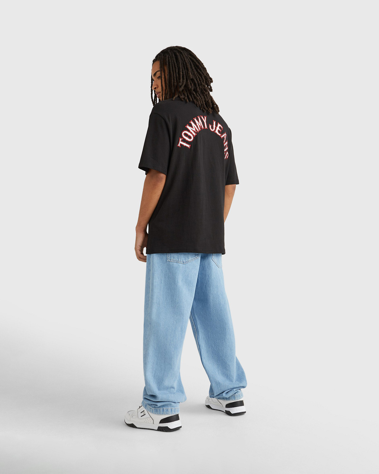 Tommy Jeans modern prep skater black