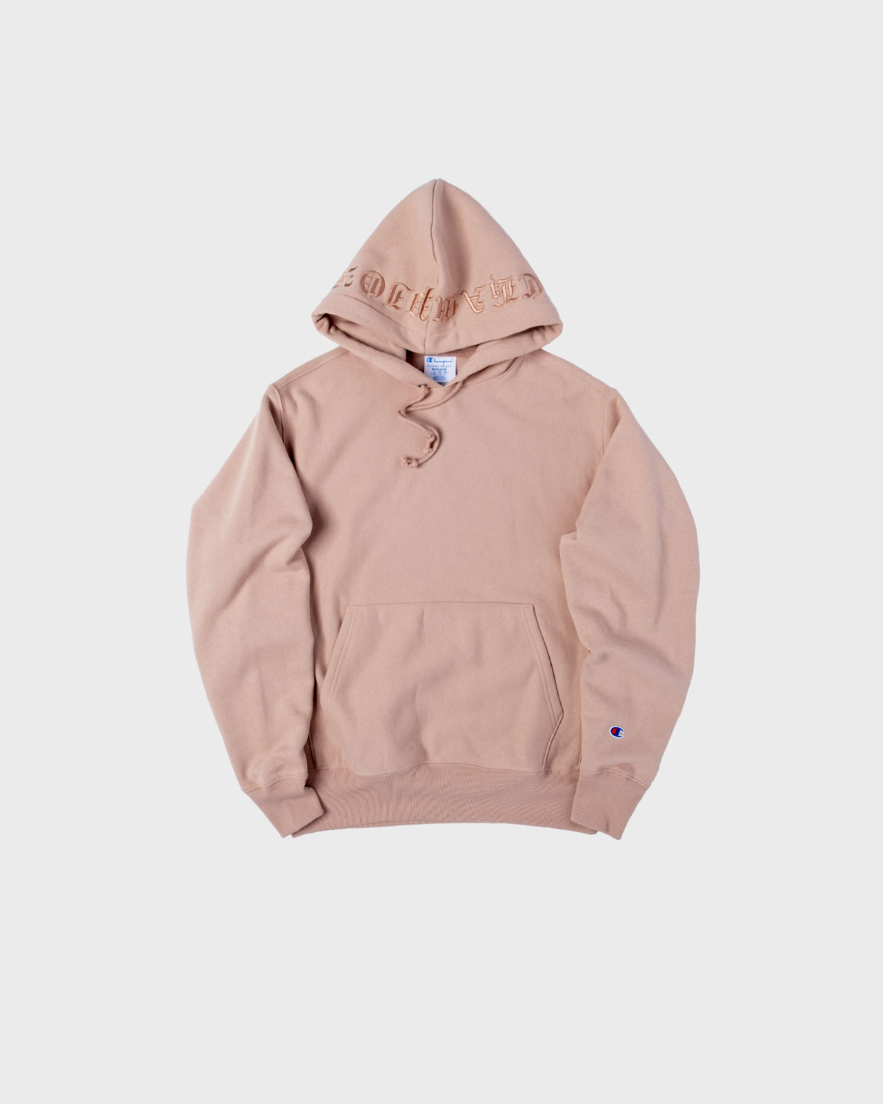 Champion – THE WHITE COLLECTOR